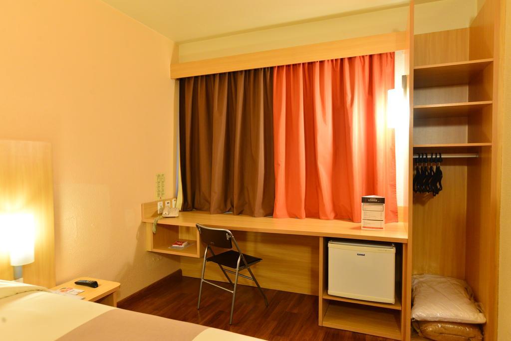 Ibis Caxias Do Sul Hotel Eksteriør billede